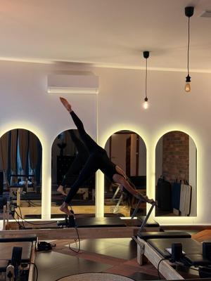 Pilates reformer